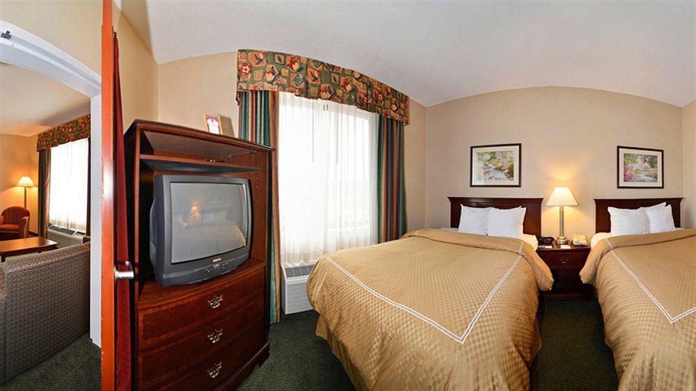 Comfort Suites Twinsburg Εξωτερικό φωτογραφία