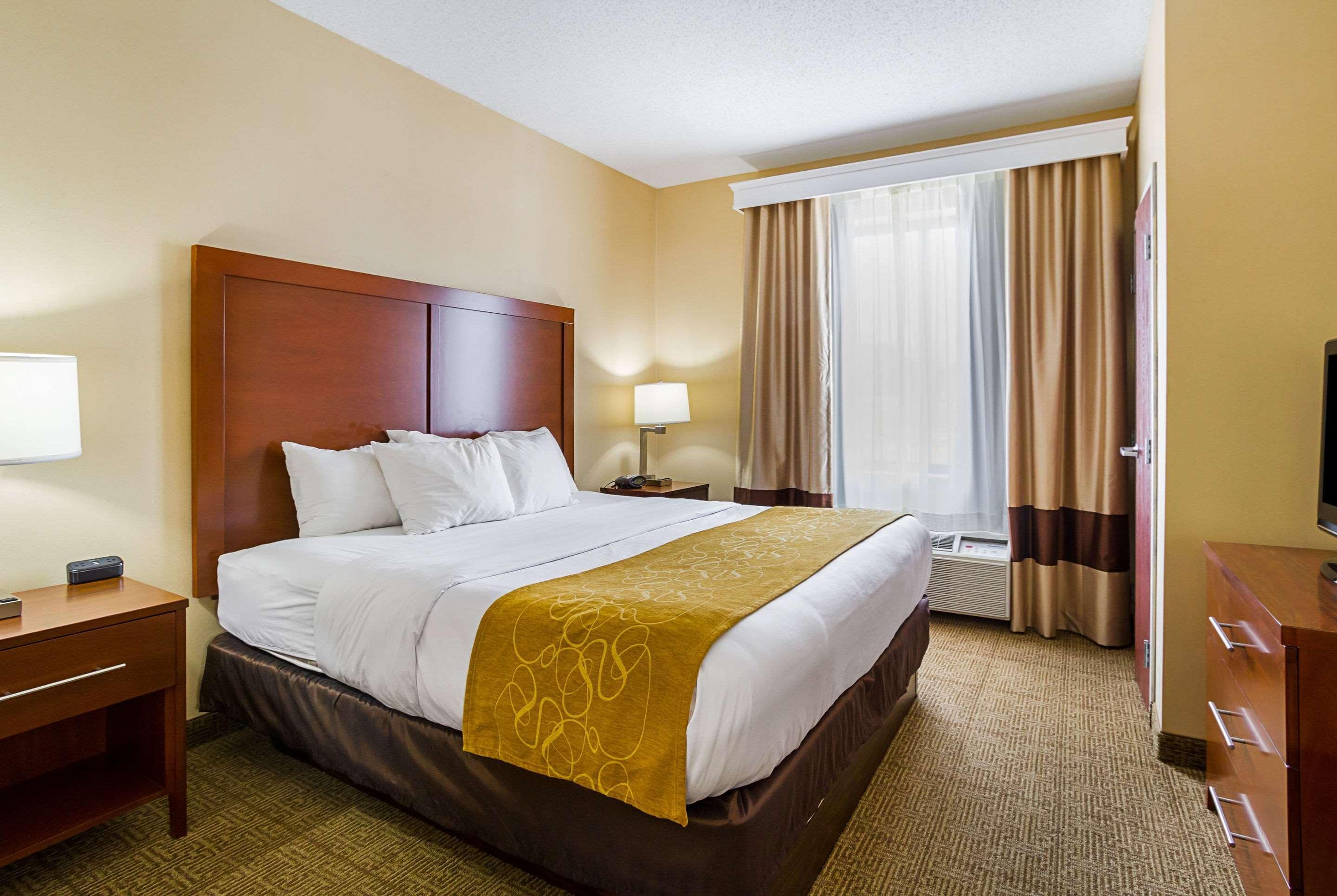 Comfort Suites Twinsburg Εξωτερικό φωτογραφία
