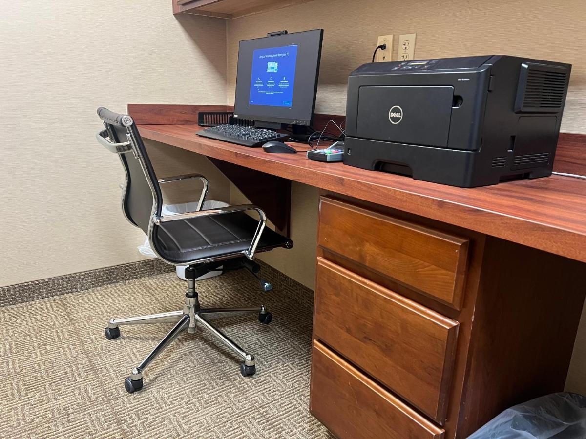 Comfort Suites Twinsburg Εξωτερικό φωτογραφία