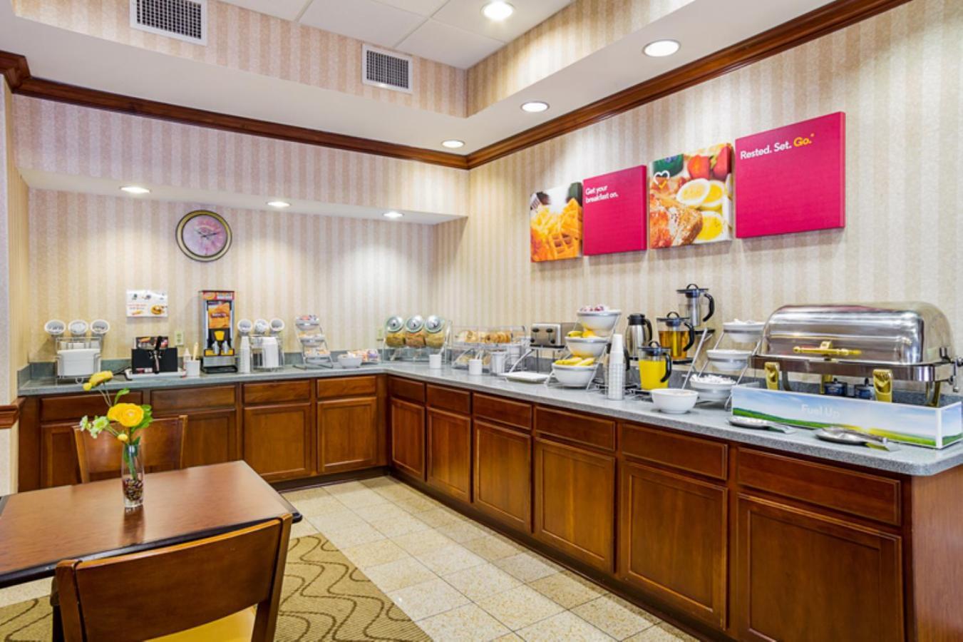 Comfort Suites Twinsburg Εξωτερικό φωτογραφία
