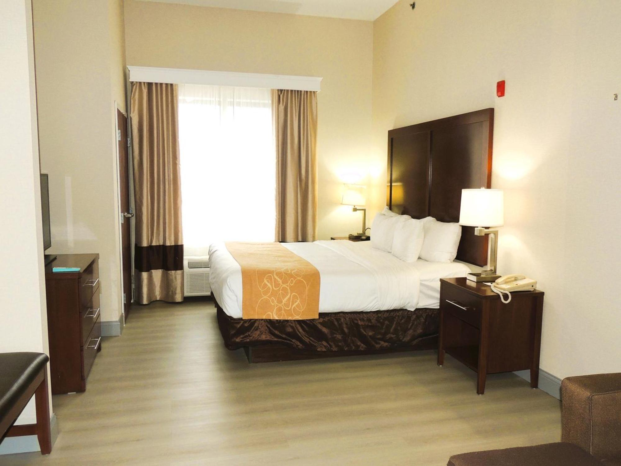 Comfort Suites Twinsburg Εξωτερικό φωτογραφία