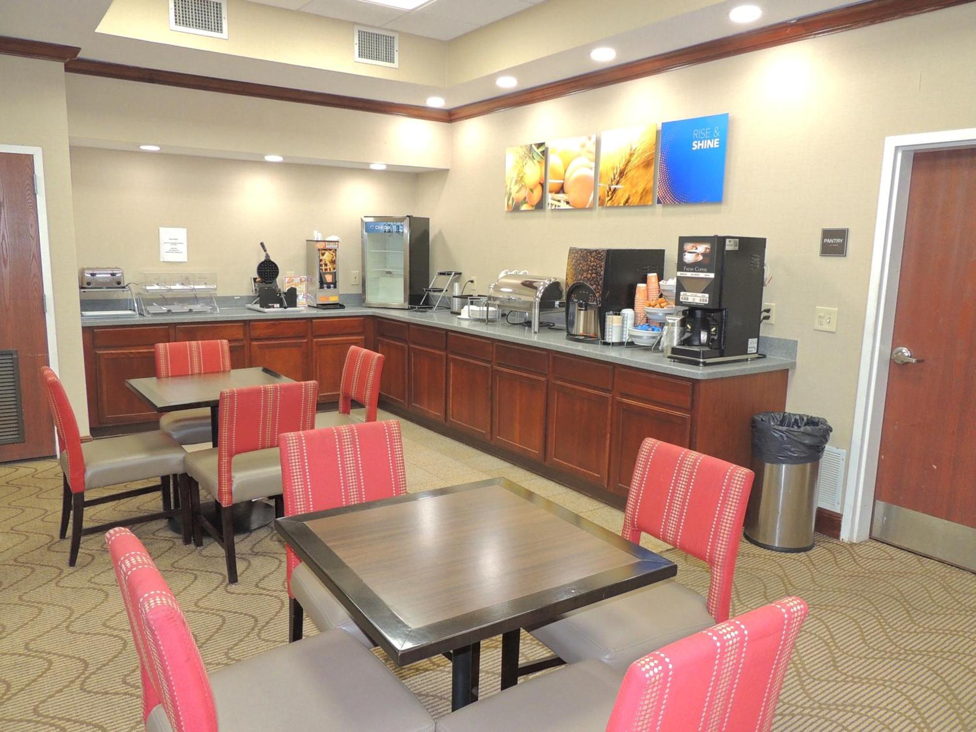 Comfort Suites Twinsburg Εξωτερικό φωτογραφία
